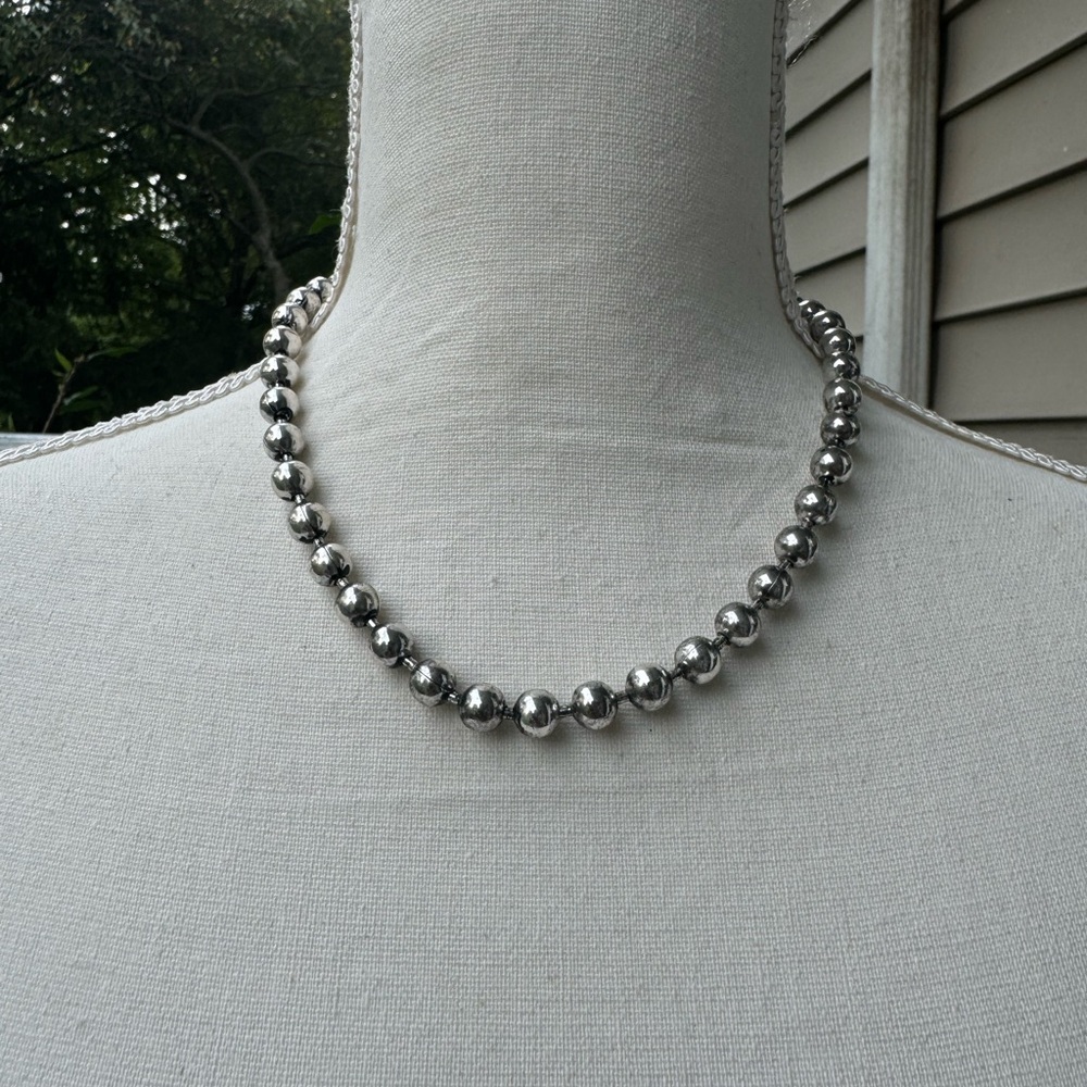 PENDANT NECKLACE - Picture 2 of 6
